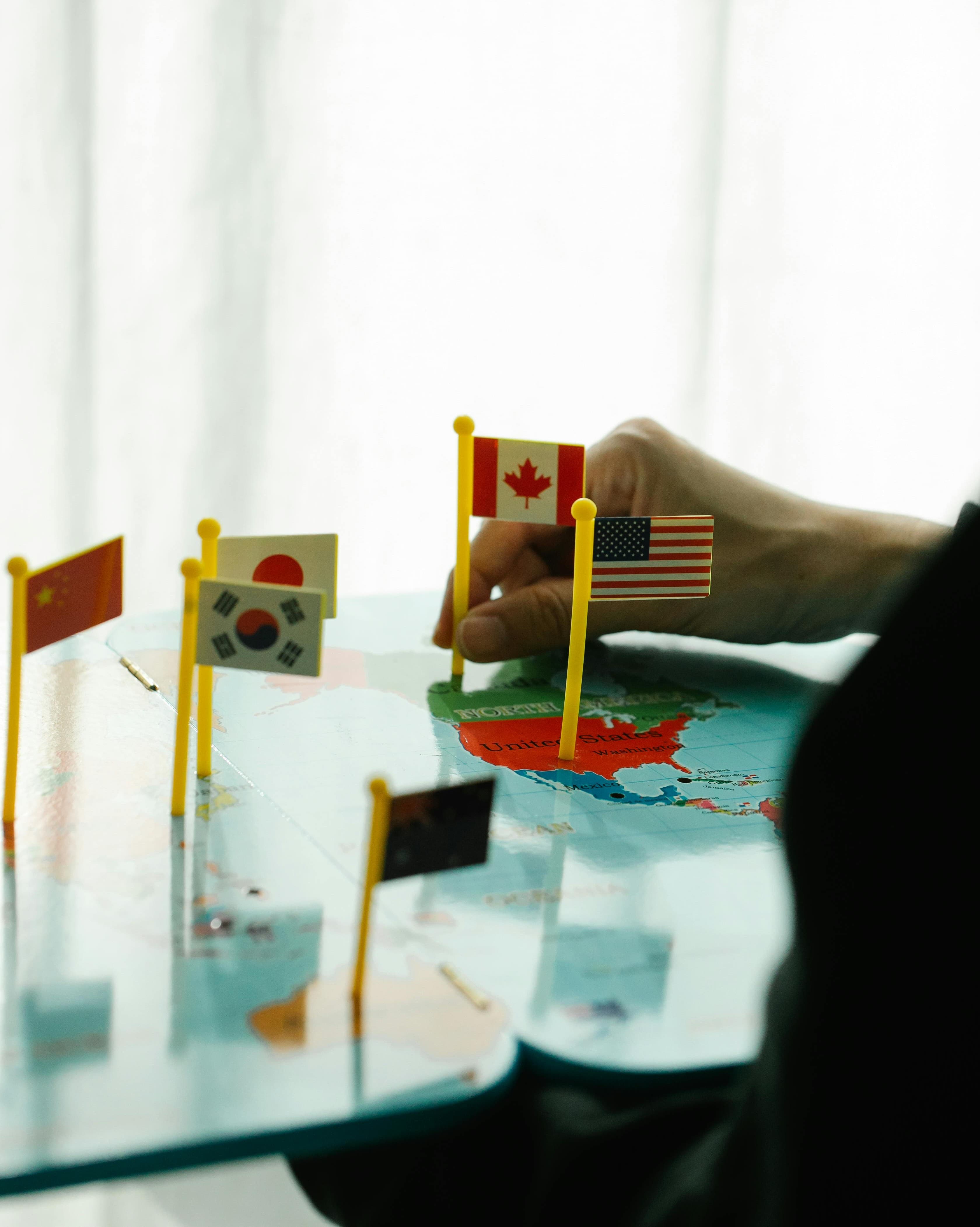 AI로 수출판로 뚫기: 해외바이어 발굴부터 계약까지 실전 가이드